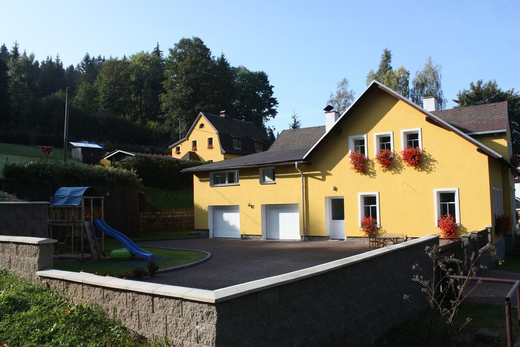 Apartmany Doma Janov nad Nisou Extérieur photo